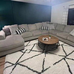 5 'x 7' 5x7 Feet white Bohemian plush area carpet